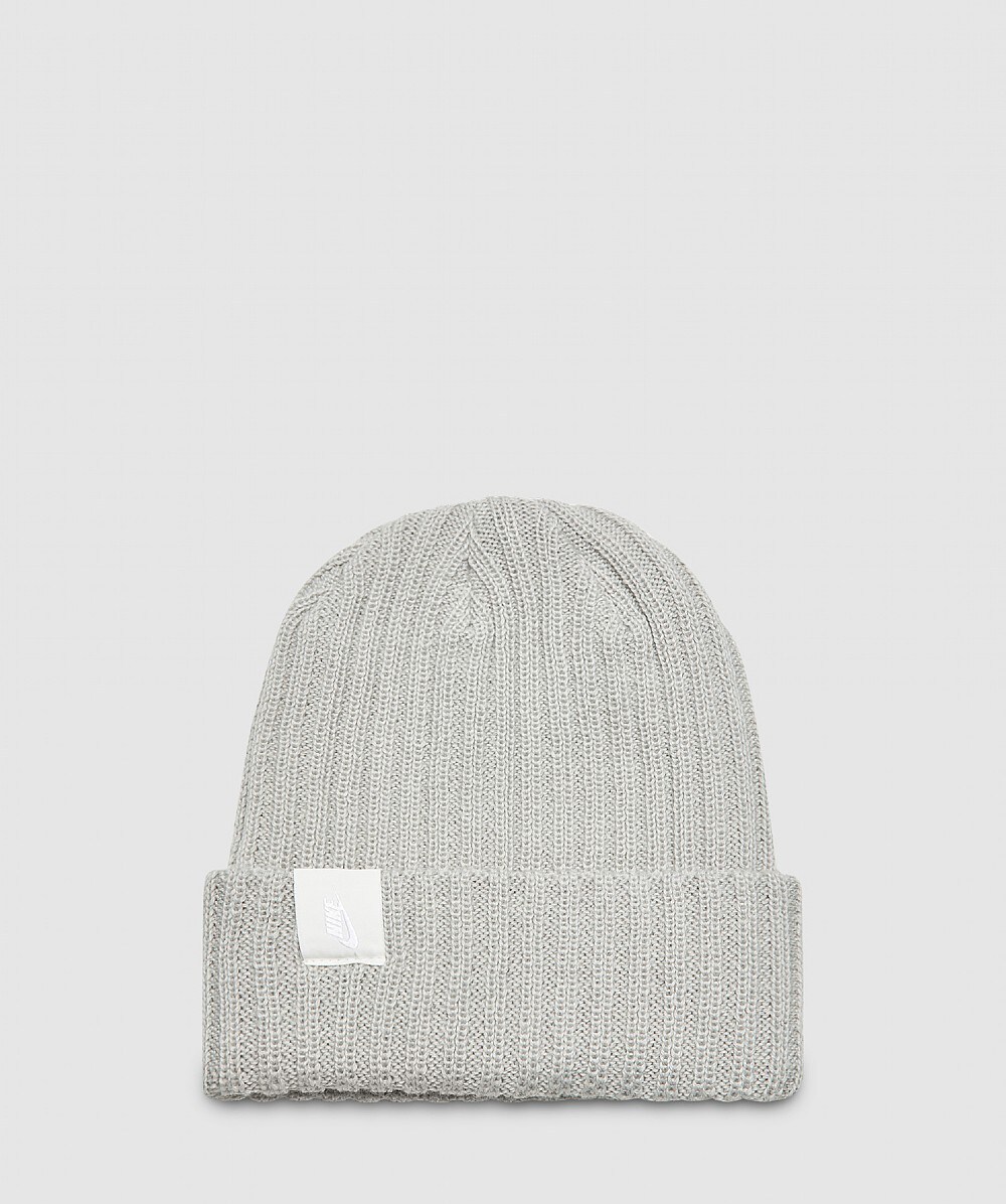 nike nrg essential beanie