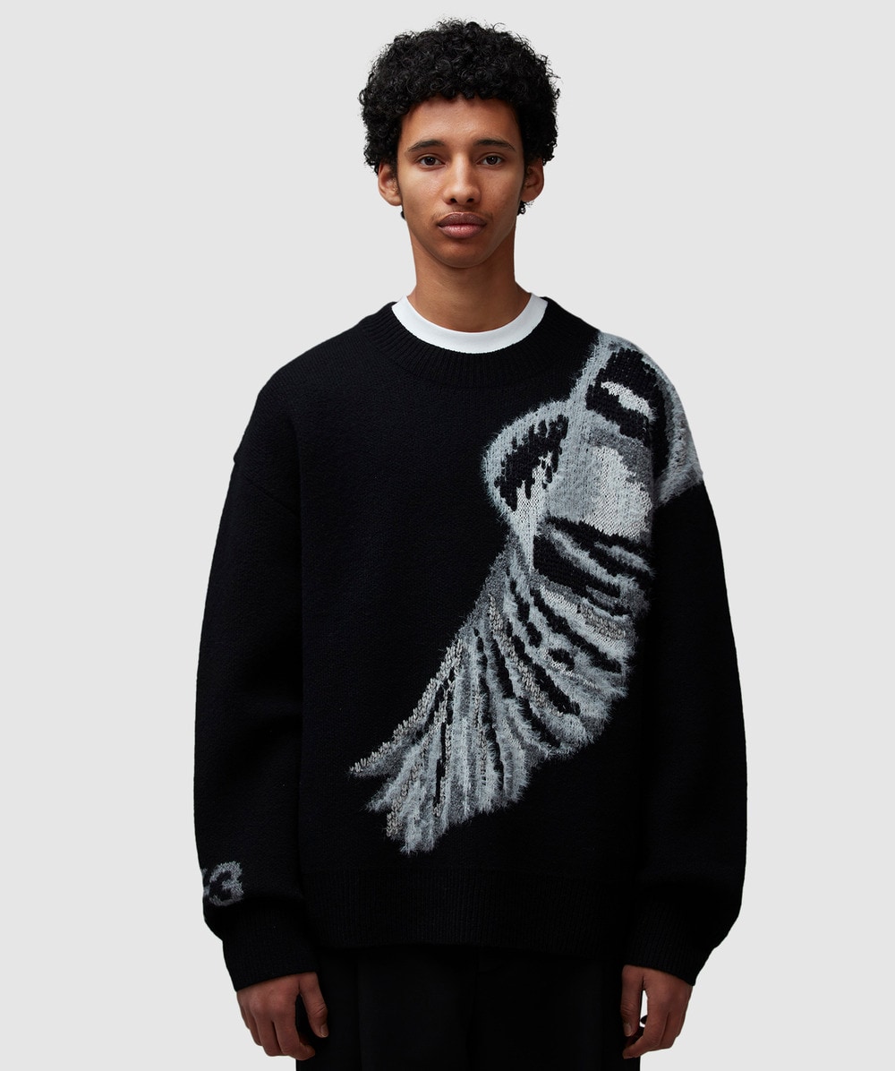 Graphic black sweater sale