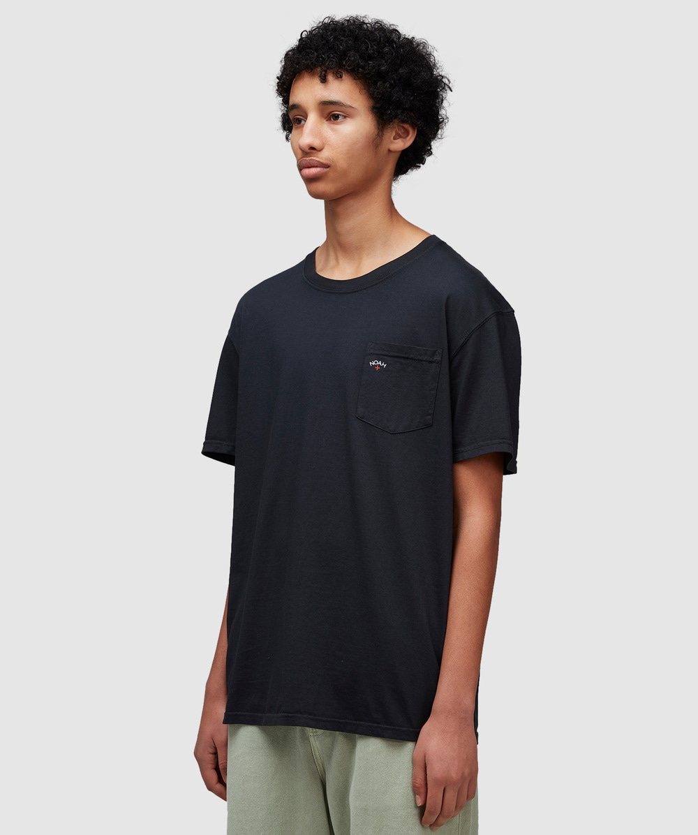 Noah Core logo pocket t shirt BLACK SEVENSTORE