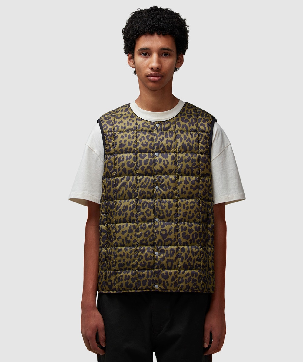 Taion Crew Neck Down Vest Gilet In Leopard