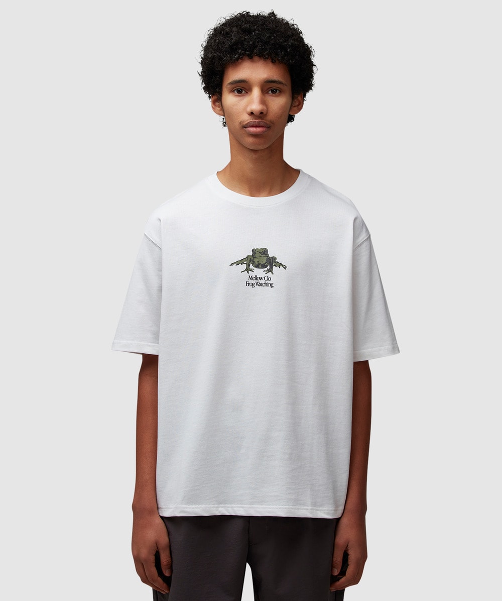 Mellow Clo Frog Watching T-shirt In White