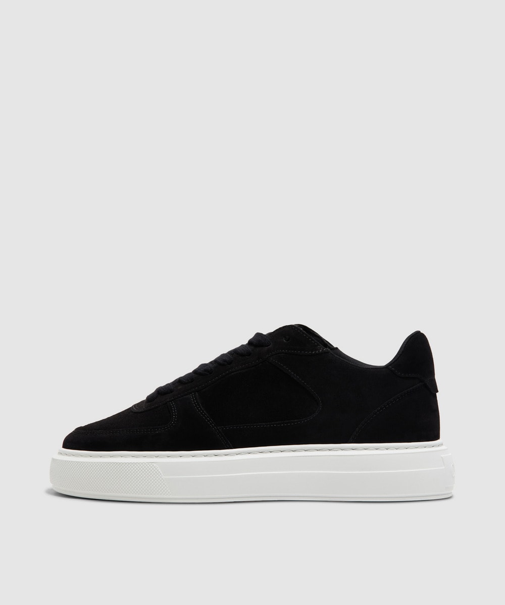 Cleens Court Sneaker In Black Suede