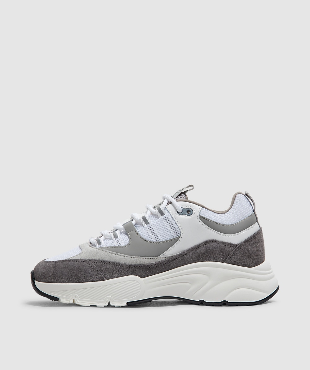 Cleens Aero Runner Sneaker In Dove