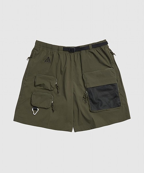 nike acg cargo shorts