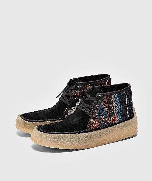 clarks caravan black