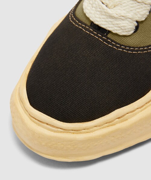 Baker low canvas sneaker